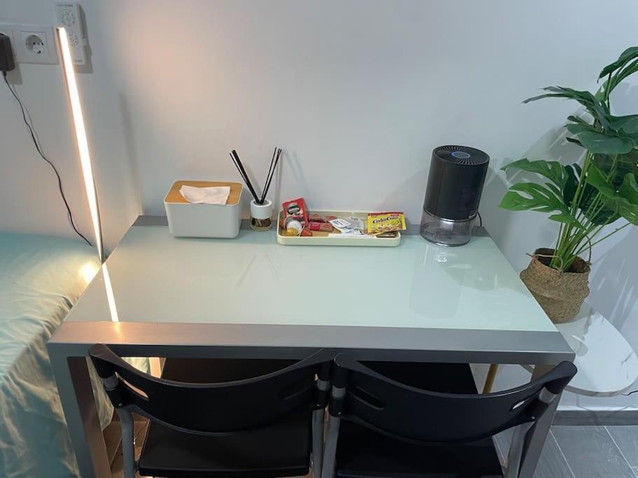 Ferienwohnung Acogedor Estudio D Junto A Metro Madrid Exterior foto